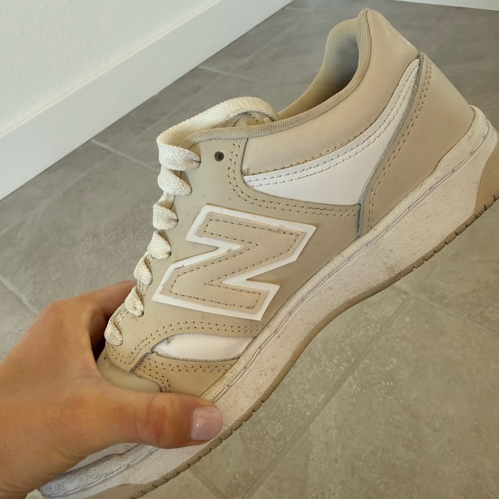 New balance sneaker
